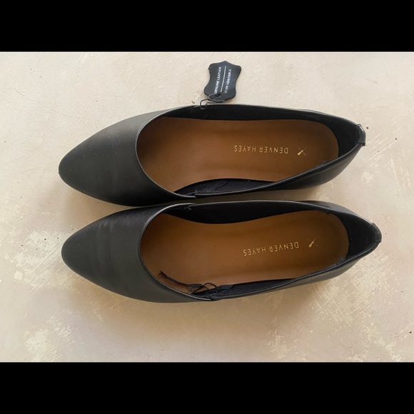 Denver Hayes Black Women’s Leather Slip On Flats - Picture 2 of 5